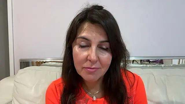 Jonellasa online show from July 3, 2026, 11:06 am