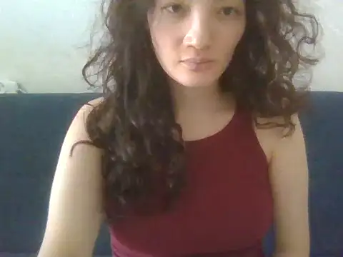 Calenyagi online show from July 31, 2026, 6:02 am