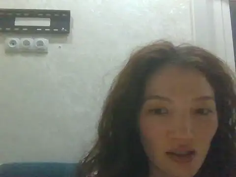 Calenyagi online show from July 27, 2026, 2:57 pm