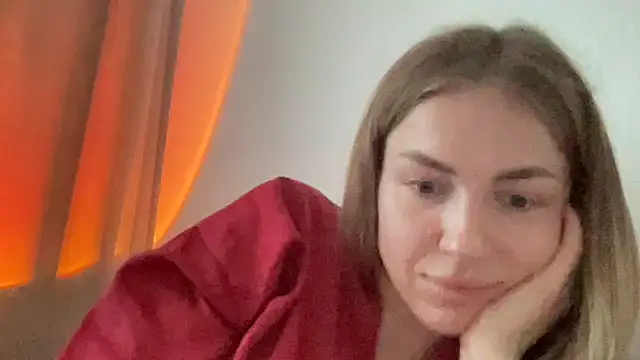 Snapshot of Corinnebi chatting on July 16, 2026, 4:15 pm Corinnebi online show from July 16, 2026, 4:15 pm