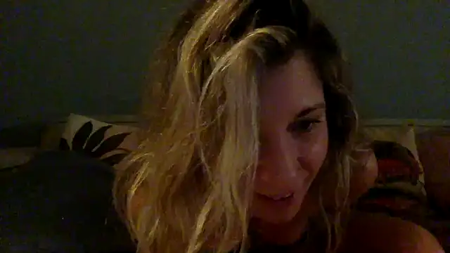 lindy94 online show from July 24, 2026, 2:18 am