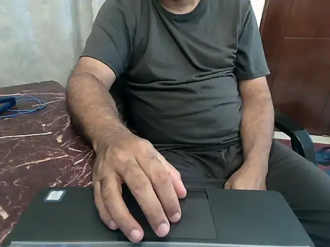 desipapaxx online show from July 16, 2026, 7:33 pm