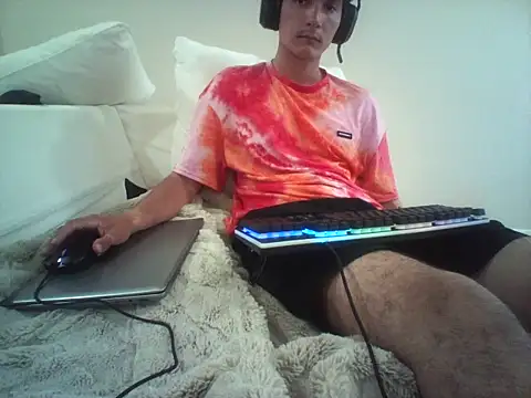 Nicks10in online show from June 28, 2026, 12:39 am