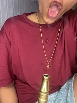 Romantic couple69 online show from July 28, 2026, 4:39 pm