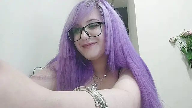 FeliniKatechini online show from August 9, 2026, 8:26 pm