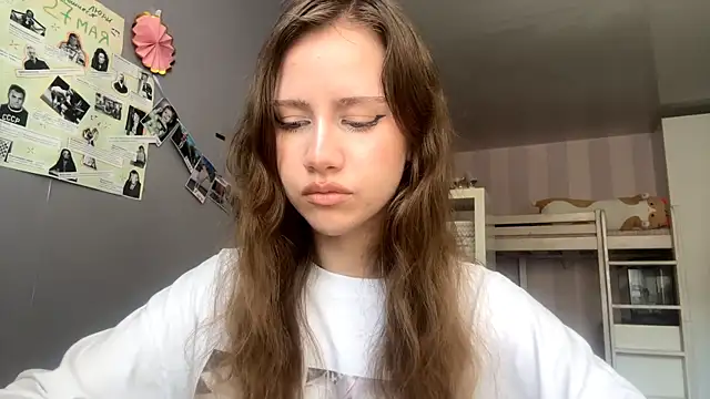 Sweet Siren X online show from June 25, 2026, 1:38 pm