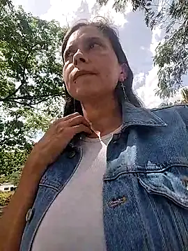 Snapshot of cristal_148 chatting on July 31, 2026, 3:20 pm cristal 148 online show from July 31, 2026, 3:20 pm