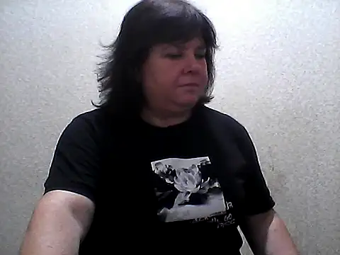 HannahAna39 online show from June 29, 2026, 12:05 pm