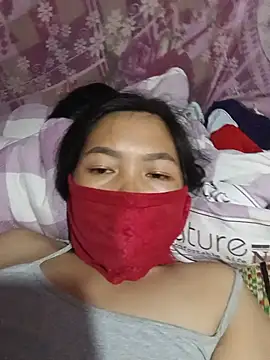 Hiha-nn online show from July 19, 2026, 4:32 am
