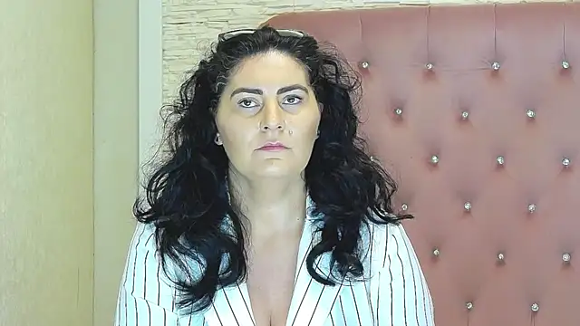 IlonaSky online show from June 24, 2026, 7:18 am