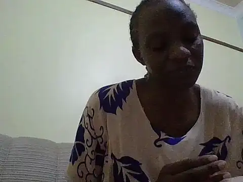 Savannah Leex online show from August 2, 2026, 11:52 am