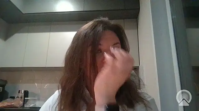 Zorelyva online show from July 24, 2026, 9:33 pm