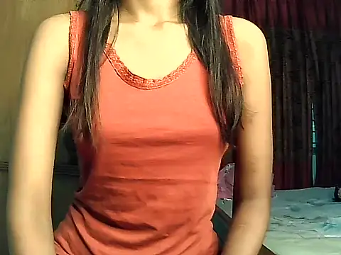 Siyaralove online show from July 13, 2026, 3:17 am