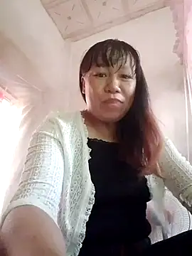 Moon squirtt online show from July 5, 2026, 7:04 am