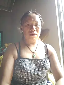 Moon squirtt online show from August 1, 2026, 2:42 am