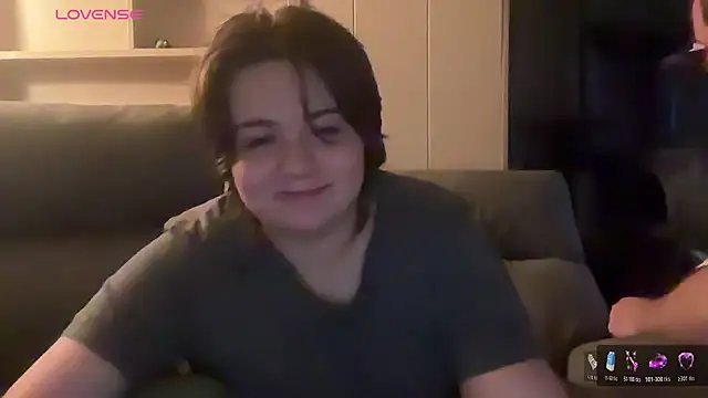 Snapshot of BugsAndDazey chatting on June 29, 2026, 1:34 am BugsAndDazey online show from June 29, 2026, 1:34 am