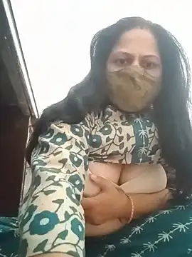 lustyrani online show from July 6, 2026, 8:43 am