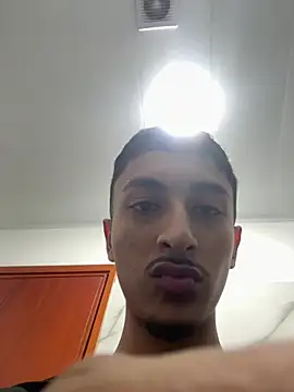 Stockholm Love online show from June 27, 2026, 2:50 am