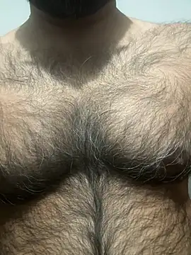 Snapshot of SatBull007 chatting on April 11, 2026, 6:22 pm SatBull007 online show from April 11, 2026, 6:22 pm