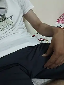 Yoursexy boy21 online show from June 29, 2026, 4:50 pm