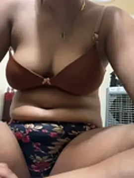 DM riya56 online show from July 19, 2026, 2:03 pm