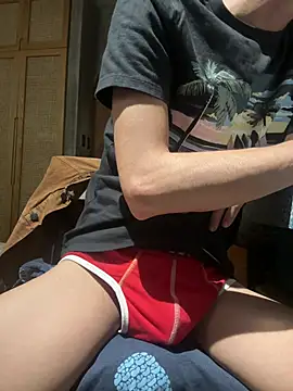 Henrycum2 online show from July 9, 2026, 4:06 pm