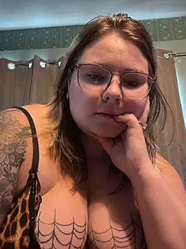 cleomay304 online show from July 7, 2026, 5:49 pm