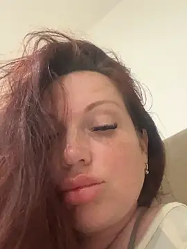 BustyBunny40 online show from July 1, 2026, 12:38 pm