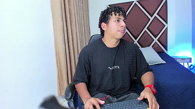 Bryan-88 online show from July 25, 2026, 7:42 pm