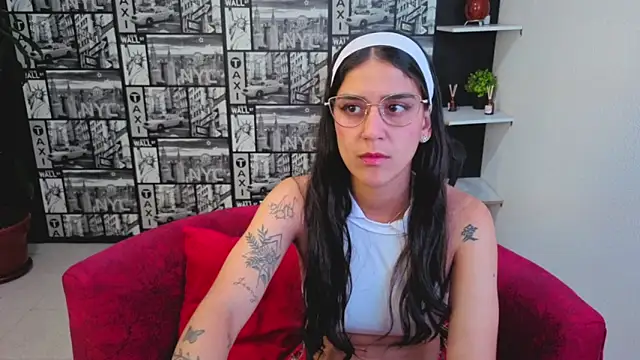 Xiomara vega online show from July 1, 2026, 10:21 pm