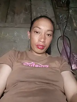 Helly-i online show from July 4, 2026, 1:48 pm