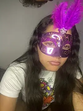 Mandy luci online show from July 4, 2026, 9:52 pm