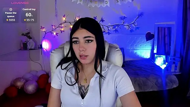 gabriella  live online show from August 6, 2026, 8:04 pm