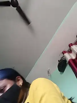 Sexxy-Neha online show from July 7, 2026, 10:52 am