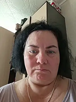 LedyEva online show from July 12, 2026, 4:35 am
