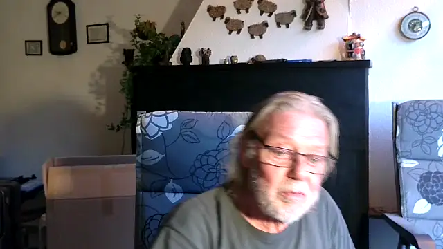 Snapshot of wiewerner_2 chatting on July 2, 2026, 7:42 pm wiewerner 2 online show from July 2, 2026, 7:42 pm