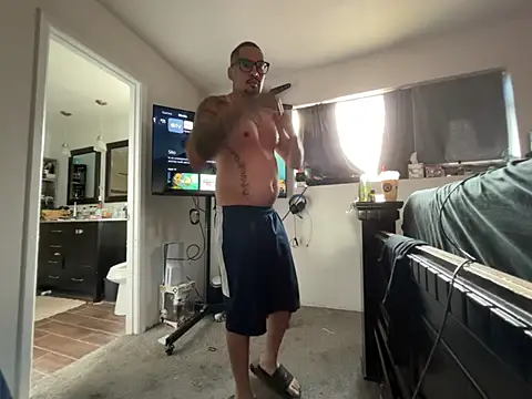 Johnvalderaz1989 online show from July 20, 2026, 2:08 pm