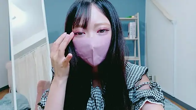 Maya-jpnk online show from July 28, 2026, 10:01 am