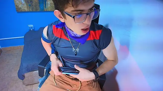 ADAM CUMS online show from July 7, 2026, 12:31 pm