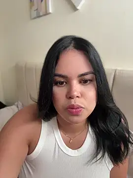 AliceStarshine online show from May 31, 2026, 7:14 pm