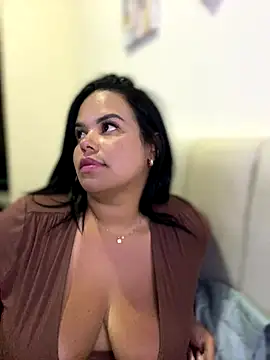 AliceStarshine online show from November 17, 2025, 6:17 am