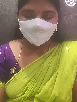 Roja sexy online show from July 18, 2026, 3:53 pm