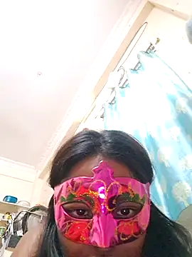 Enjoytoshowu online show from July 13, 2026, 12:37 pm