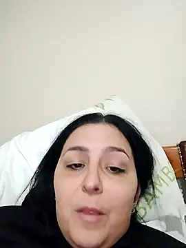 valeria1883 online show from July 7, 2026, 4:04 am
