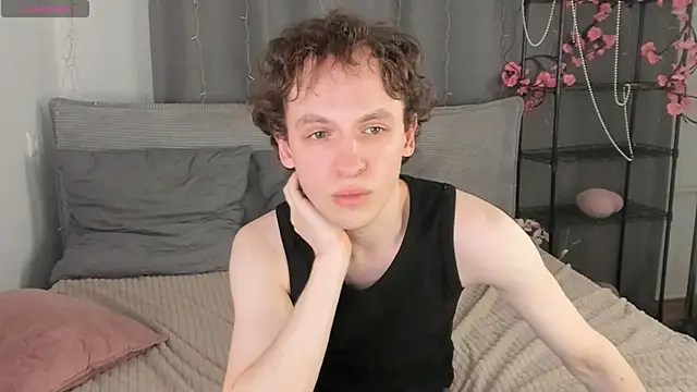 Arrogant Eli online show from July 28, 2026, 9:14 pm