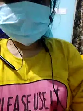 Sofiyaa77 online show from July 5, 2026, 5:53 pm
