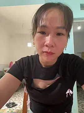 Xx-Hot-xX online show from July 11, 2026, 2:56 am