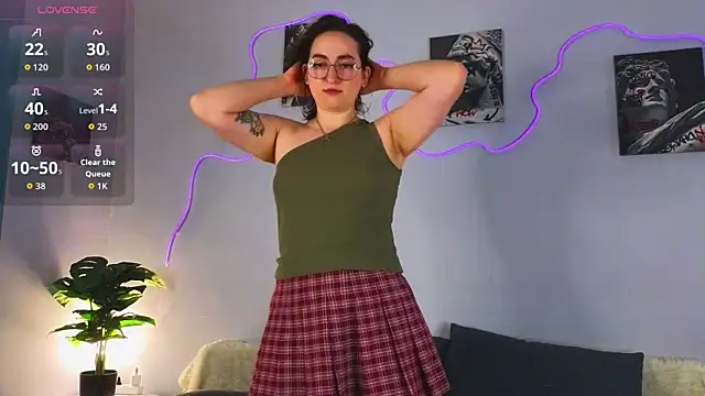 teasemilf online show from July 18, 2026, 5:05 am