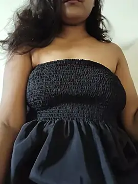 Snapshot of Sexyneera chatting on July 29, 2026, 5:17 am Sexyneera online show from July 29, 2026, 5:17 am