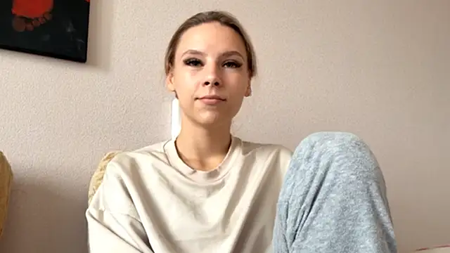 StaciSteffen online show from July 10, 2026, 10:15 am
